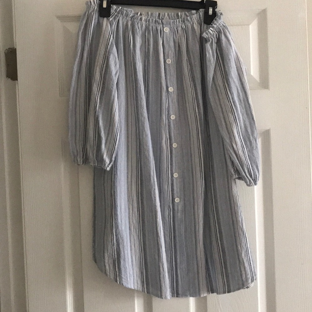 Off the shoulder boutique dress